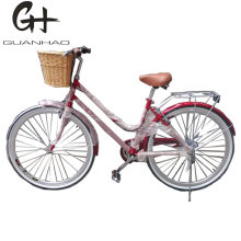 700c 6 Speed Utility Bike with Basket